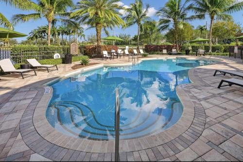 Miramar Apartment | Miramar Apartments by Landing