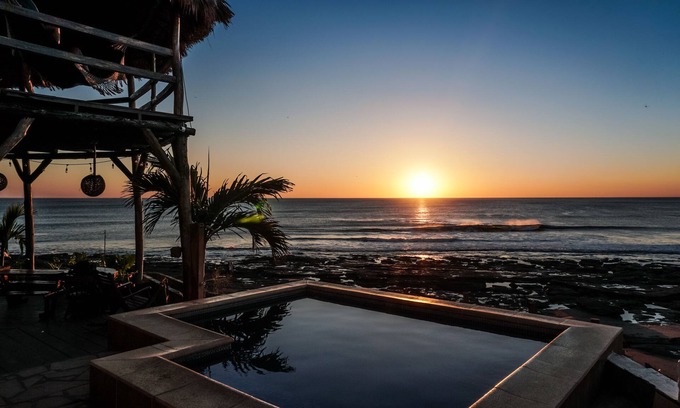 Puerto Sandino Hotel | Miramar Surfcamp