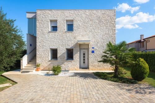 Đuba House | MIRJANA house with apartments