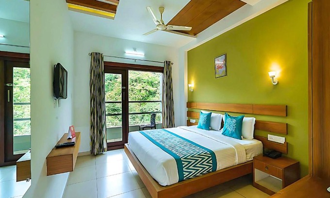 Thavinhal Hotel | Mist Wayanad