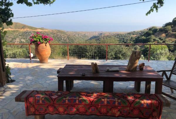 Rethymno House | Mitato Charkia view