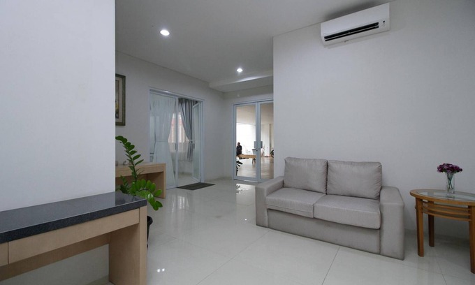 Sudirman Central Business District Bed & Breakfast | MK House SCBD