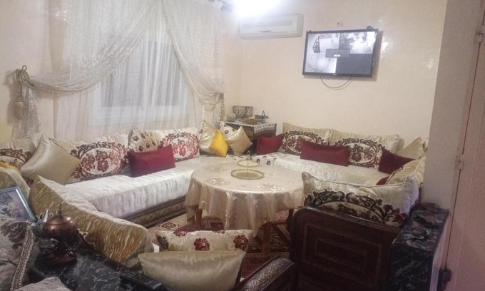 Quartier Al Adarissa House | منزل 208