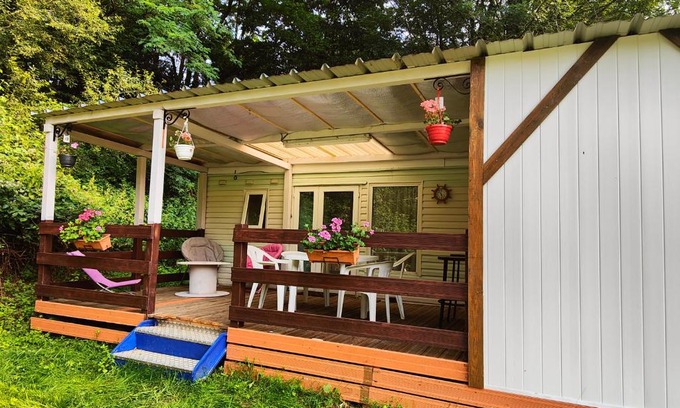 Latouille-Lentillac Ski Chalet | mobil home de campagne
