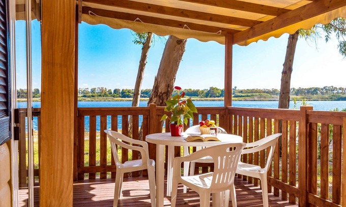 Fertilia House | Mobilehome mit Pool