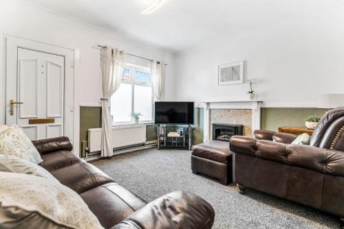 Ashby-de-la-Zouch Villa | Modern 2-Bed Home Walk to Ashby Town Centre