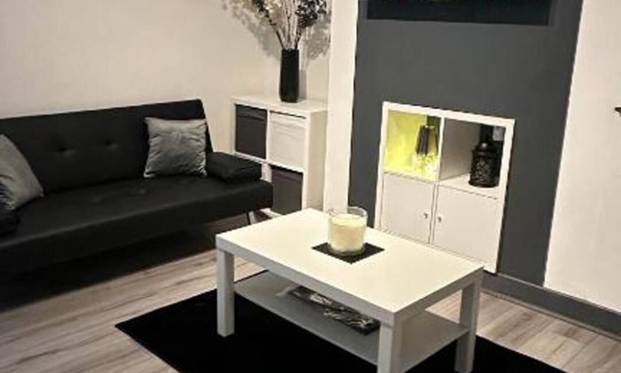 Burnley House | Modern 2 Bed Near Turf Moor Football Stadium