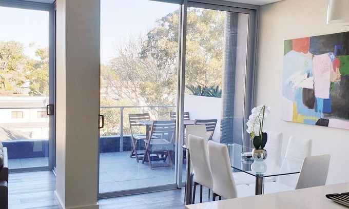 Point Frederick Apartment | Modern 2b2b apartmemt. gteat for work or vocation