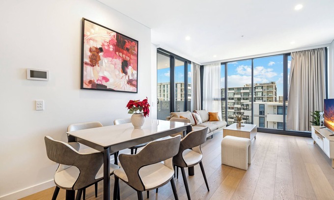 Bankstown Apartment | Modern 2B2B@Heart of Bankstown