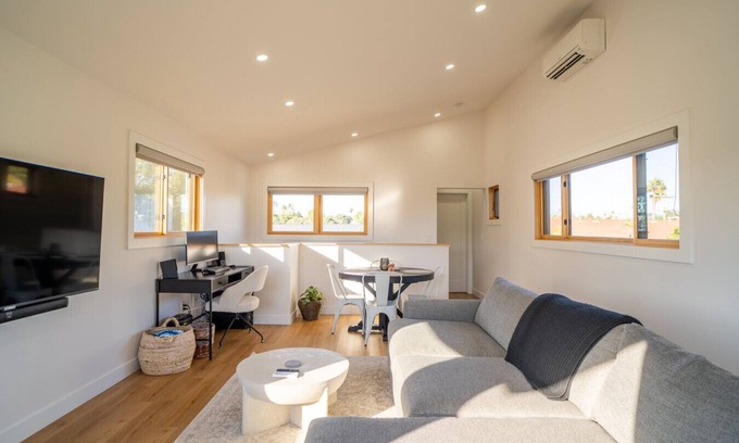 Golden Hill Apartment | Modern 2BR Heart of South Park Walkable With W/D