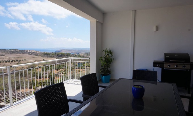 Qala Condo | Modern 3 bedroom apartment with pool