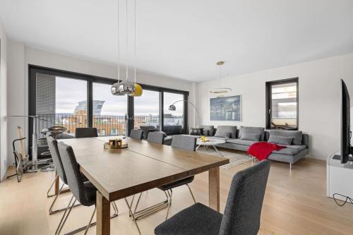 Bjørvika Apartment | Modern 3bed room sea view apartment @ Oslo Barcode