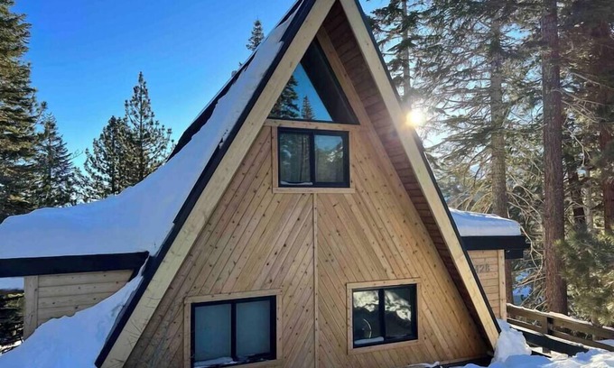 Mammoth Lakes Cabin | Modern A-Frame Cabin in Mammoth