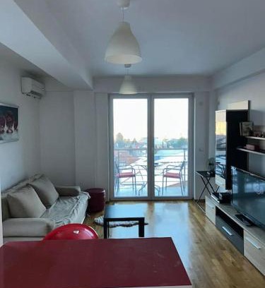 Kisela Voda Apartment | Modern Apartment with Panoramic City Views