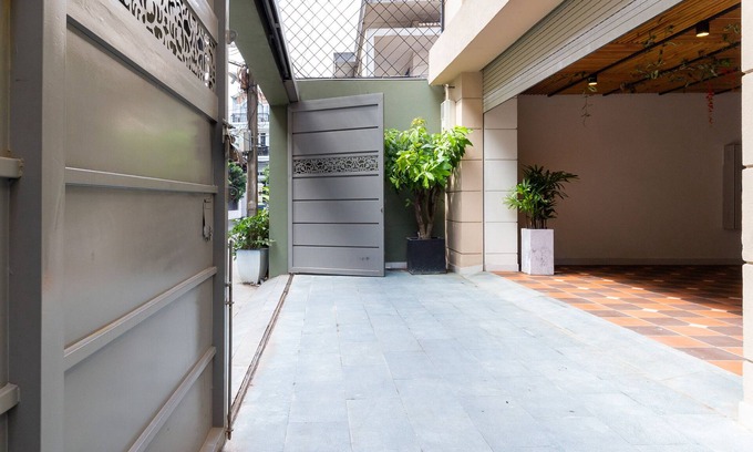 Ho Chi Minh City Apartment | Modern Apt near center & promotion for grand open