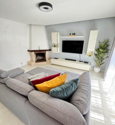 Pedrogao Apartment | Modern Beach House - BBQ - 4 Beds
