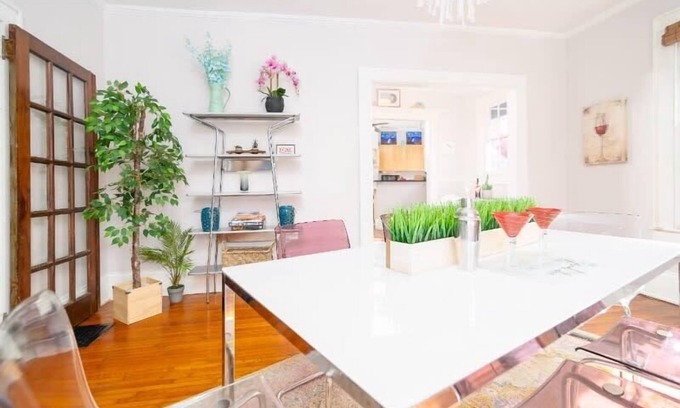 Wesley Heights House | Modern Bungalow Downtown Music & Wine Themed