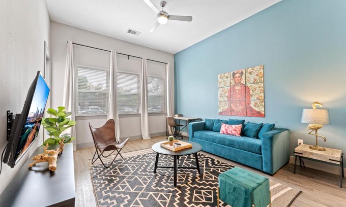 Montopolis Apartment | Modern & Chic 1BR Luxury Apts Close to Downtown & Airport