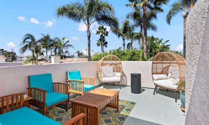 Olde Carlsbad Condo | Modern Condo in Carlsbad Village
