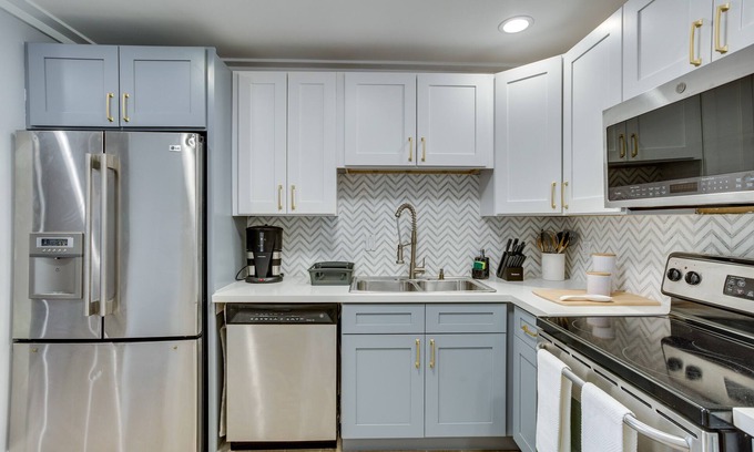 Delray Beach House | Modern Delray Home ~3 Mi to Town: 4 Mi to Beach!