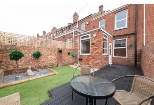 Exeter House | Modern home near the hopsital