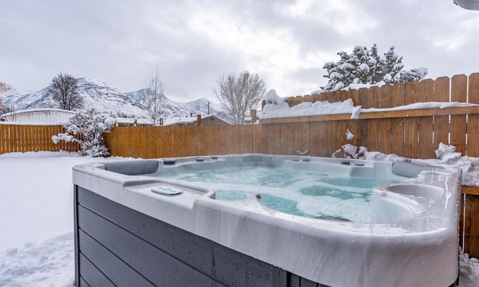 Hillcrest House | Modern home near UVU and BYU with hot tub and mountain views