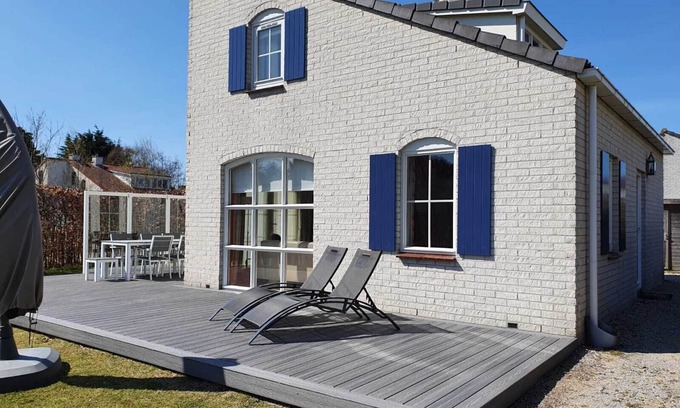 De Cocksdorp House | Modern house, 6 persons, 3 bedrooms, 2 bathrooms, smoke free, TOP location