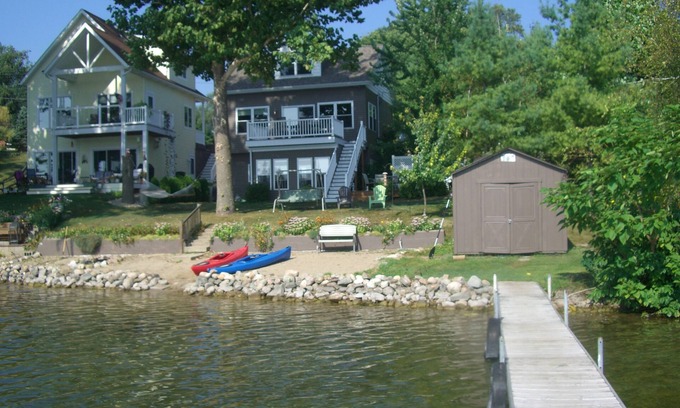 Leesburg House | Modern Lakefront Home on Sechrist Lake (Barbee Chain of Lakes)