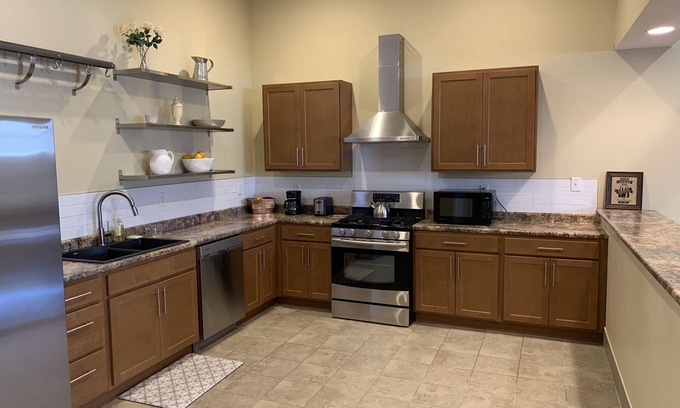 Tower Grove East House | Modern, Loft-like Unit III in Historic Tower Grove Area