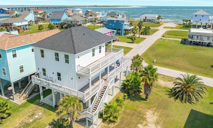 San Luis House | Modern Luxe by the Sea – The Tides of Casa Blanca