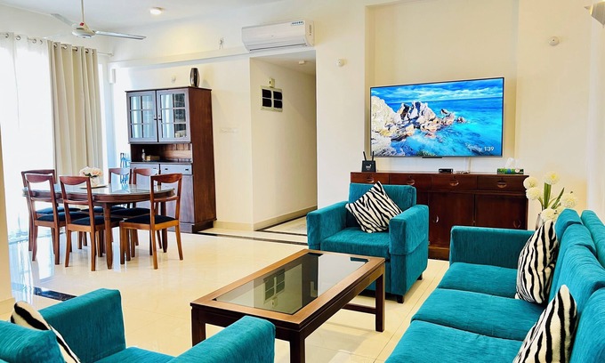 Colombo 04 Apartment | Modern one bedroom apartment, in a quiet neighborhood.