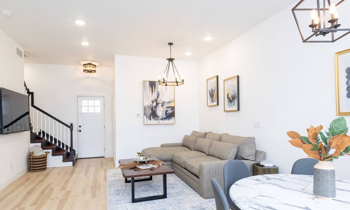 Russells Point House | Modern open floor plan. Pet friendly! Grill for 2024 season