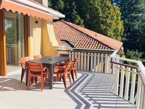 Treviso Apartment | Modern penthouse in Treviso with terrace and garage