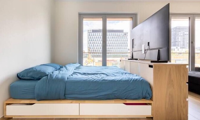 Gasperich Apartment | Modern Studio PwC Deloitte in Cloche dOr