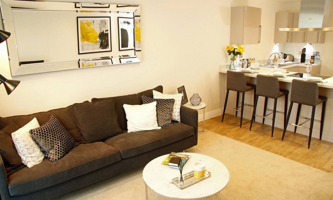 Welwyn Garden City Apartment | Modern Two Bedroom in Welwyn Garden City