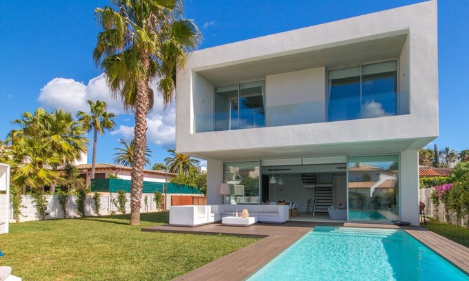 Muro Villa | Modern Villa Cuc with Pool