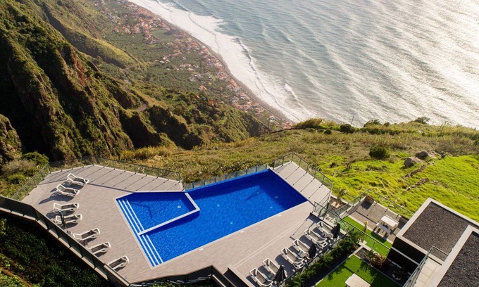 Paul do Mar Apartment | Modern villa, shared infinity pool | SunsetCliff 5