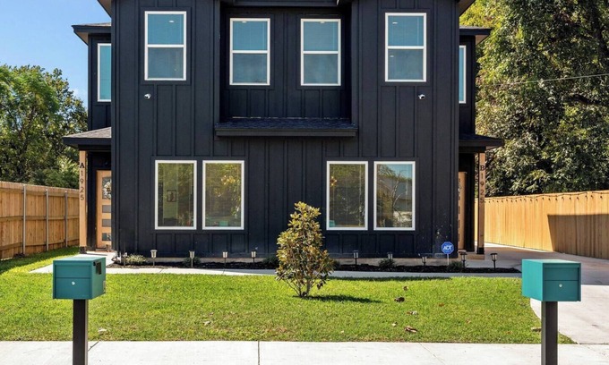 University House | Modern Waco Retreat in a Prime Location