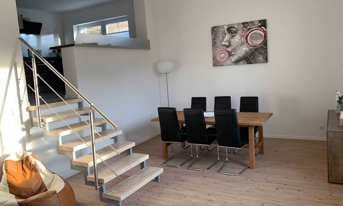 Lossburg Apartment | Moderne Ferienwohnung im Schwarzwald Haus Johne - Mod. Schwarzwald Fewo Johne