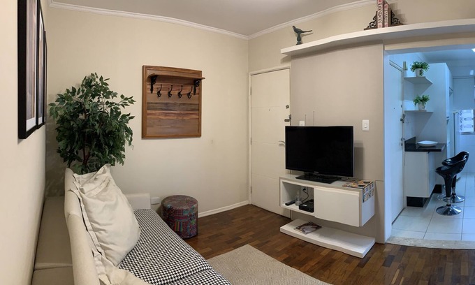 Sumare Apartment | Modernized, quiet area 100 meters from the metro!