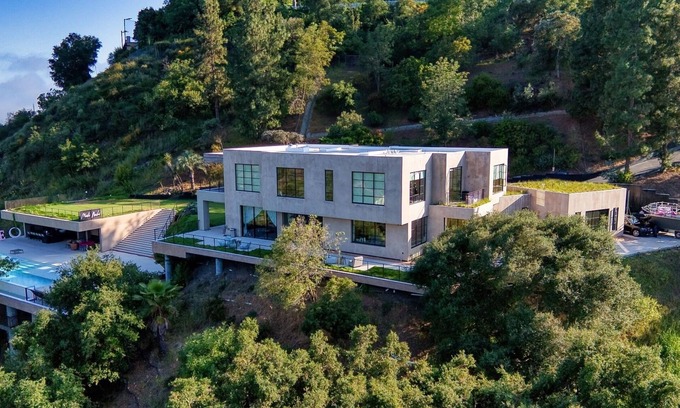 Bel Air House | Modi Nochi