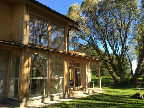 Jogeva County House | Mokko Lakehouse