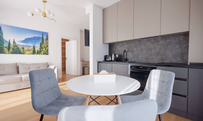 Old Town Apartment | Moldovei 2 Apartments by Central Park