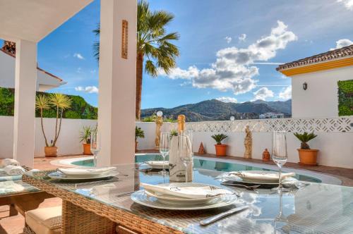 Monda Apartment | Monda Palms Ground Floor Apartment in Monda