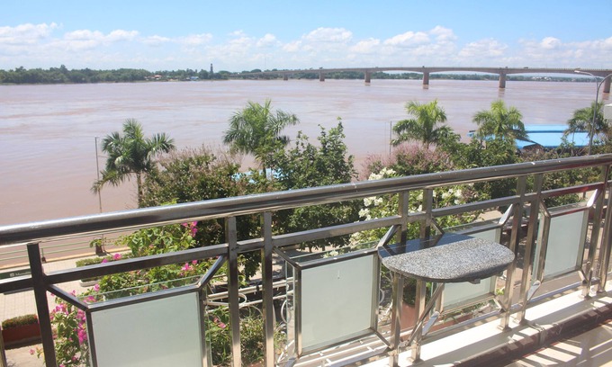 Kampong Cham Hotel | Monorom 2 VIP Hotel