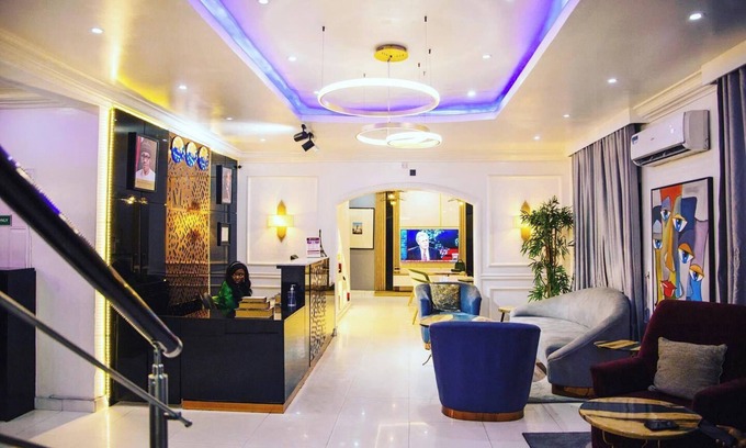 Port Harcourt Hotel | Montcrest Hotel & Lounge