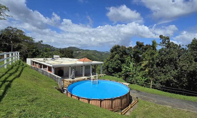 Caguas House | Monte Monserrate Caguas 3-bedroom house