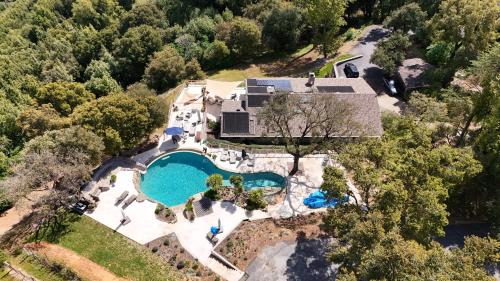 Silicon Valley Villa | Montebello Views
