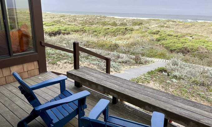 Castroville House | Monterey Bay House on Miles of Secluded Beach