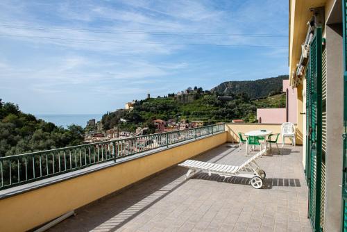 Borgo Antico Apartment | Monterosso view apartment 5 Terre